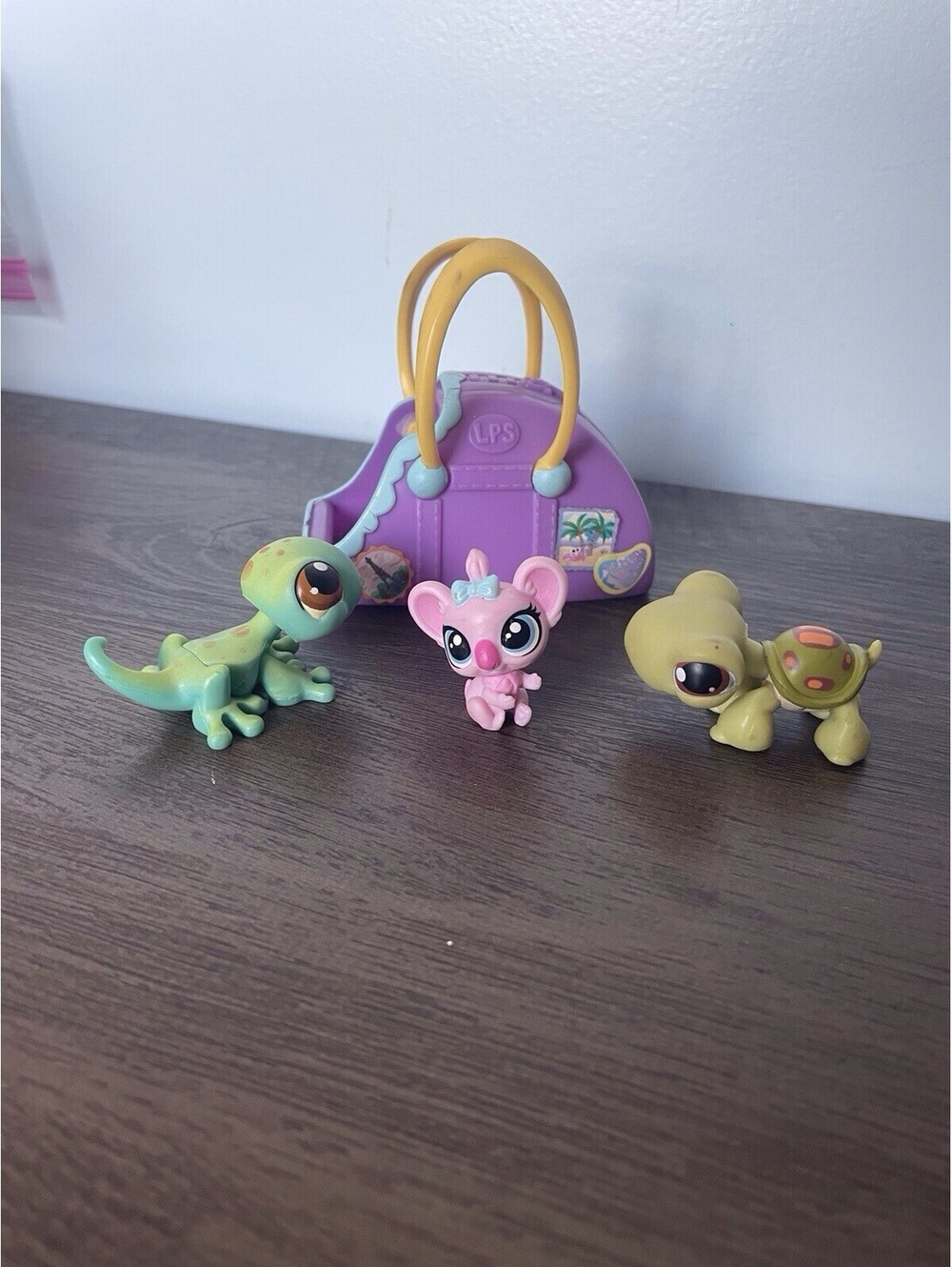 LPS Littlest Pet Shop Pet Carrier & 3 Figures Turtle Koala & Gecko